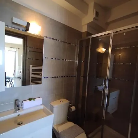 Angelos 1 Apartman Karavómilosz